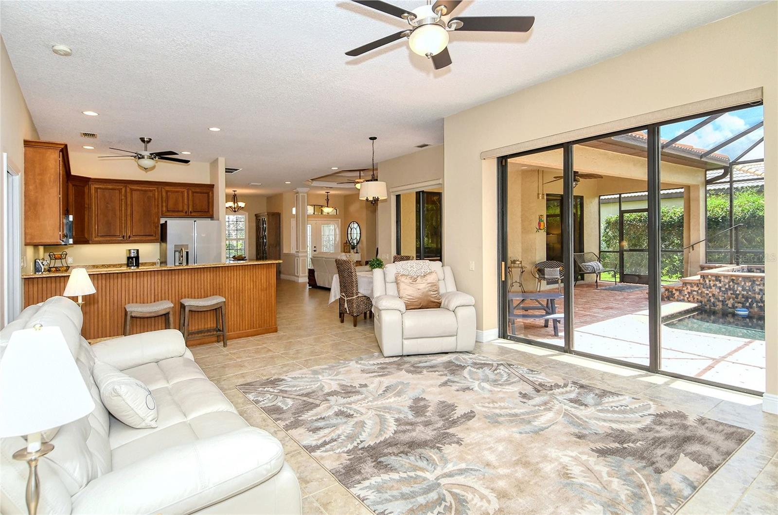 SECLUDED OAKS PH 2 - Residential