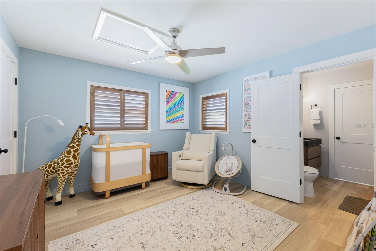 OVERLOOK DRIVE ESTATE - Residential