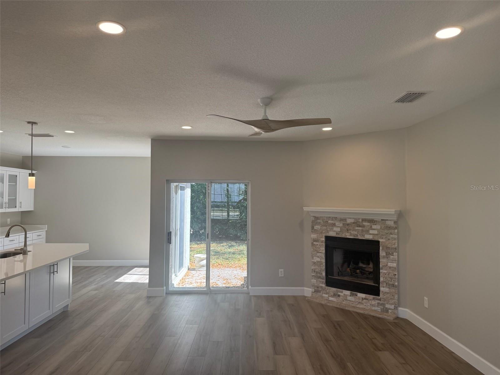 EAGLE SUB - Residential