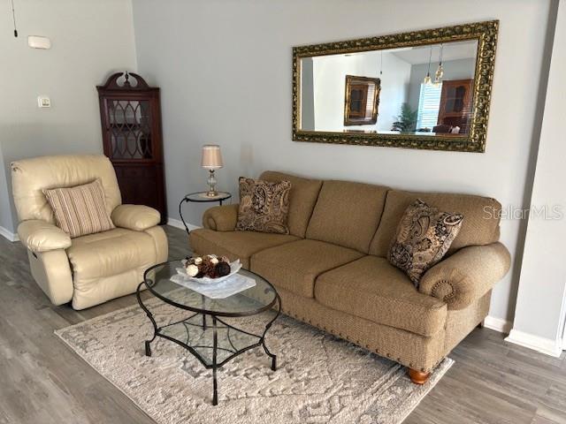 MANCHESTER II CONDO - Residential Lease