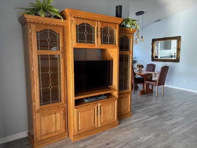 MANCHESTER II CONDO - Residential Lease