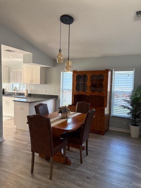 MANCHESTER II CONDO - Residential Lease