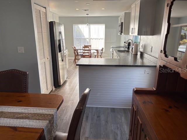 MANCHESTER II CONDO - Residential Lease