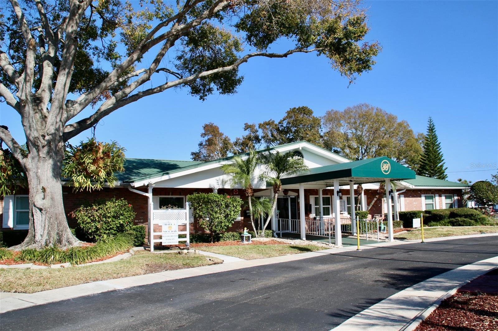 GOLDEN GATE MOBILE HOME PARK UNREC - Residential