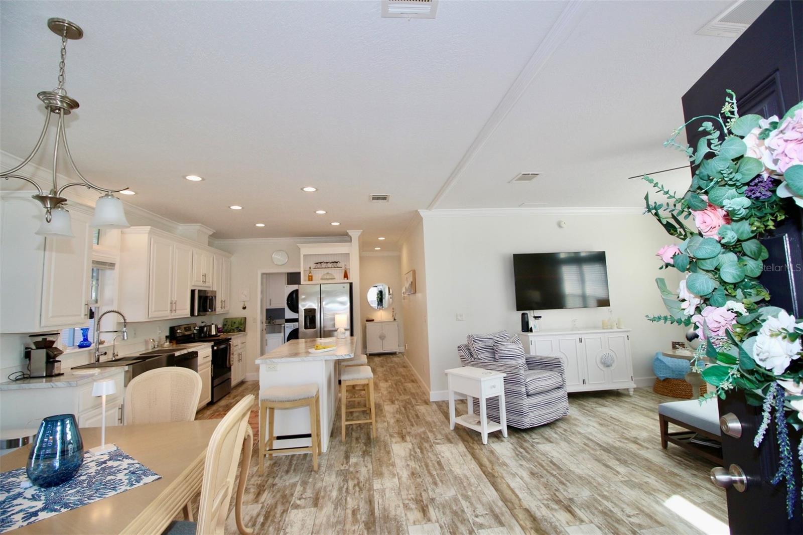 GOLDEN GATE MOBILE HOME PARK UNREC - Residential