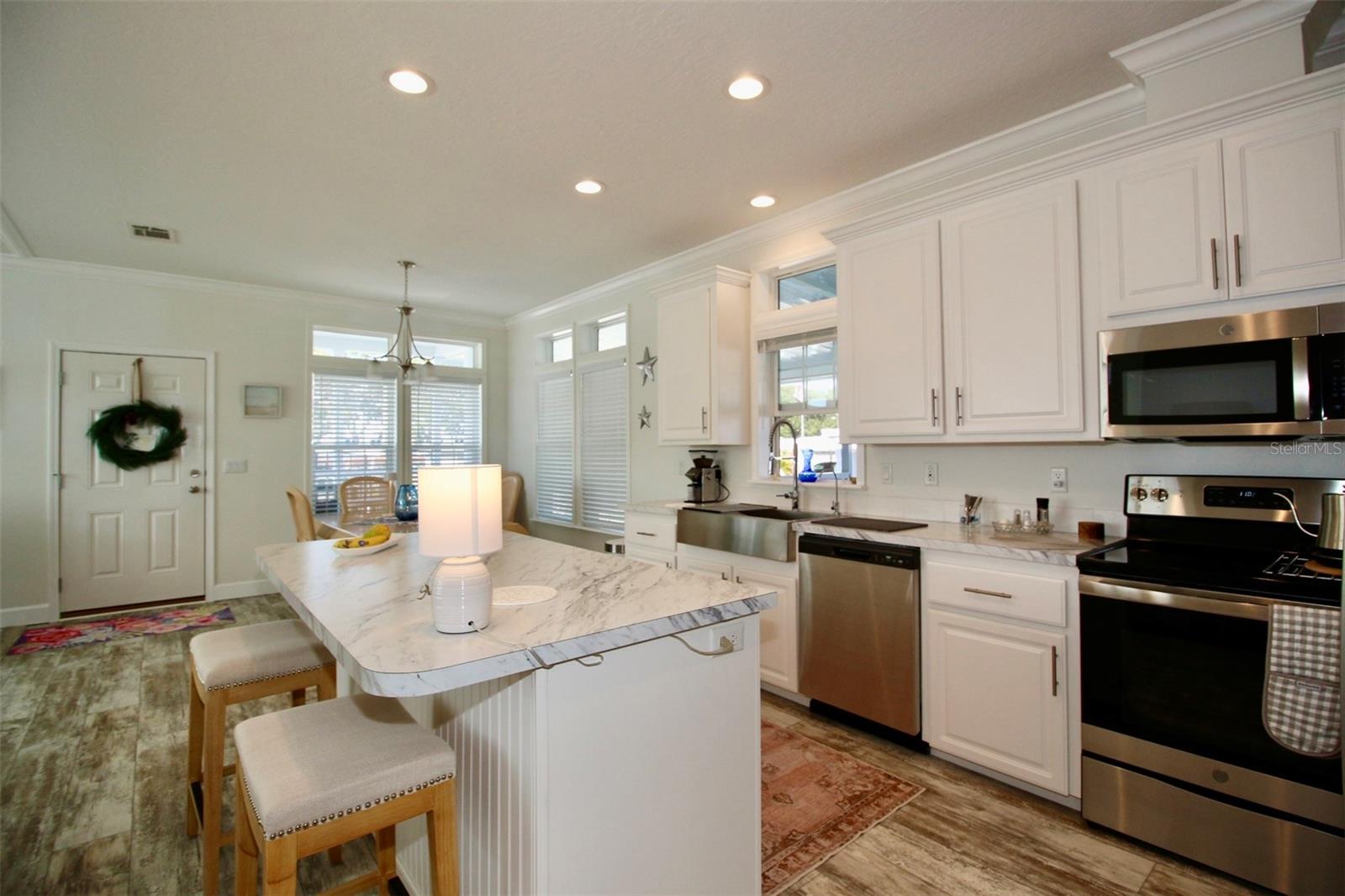 GOLDEN GATE MOBILE HOME PARK UNREC - Residential