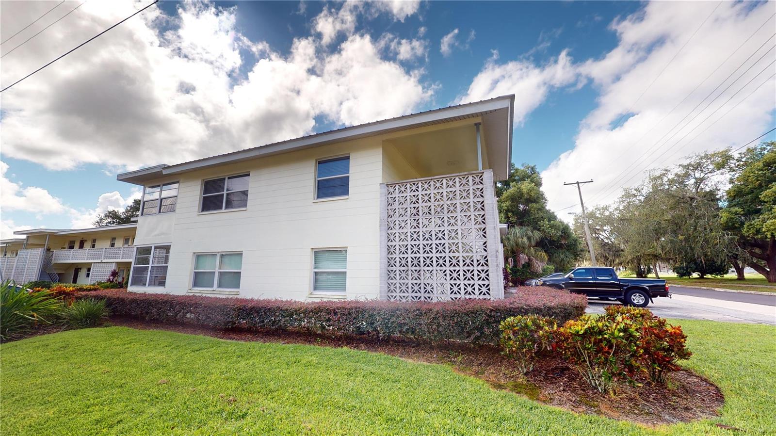 VERONA VILLAS - Residential