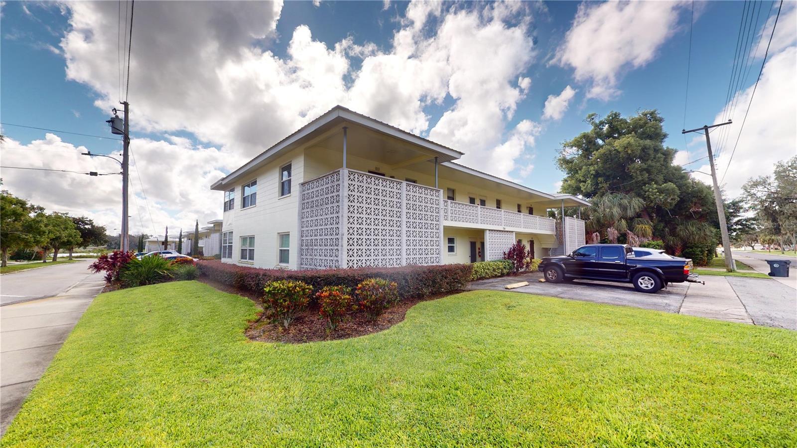 VERONA VILLAS - Residential