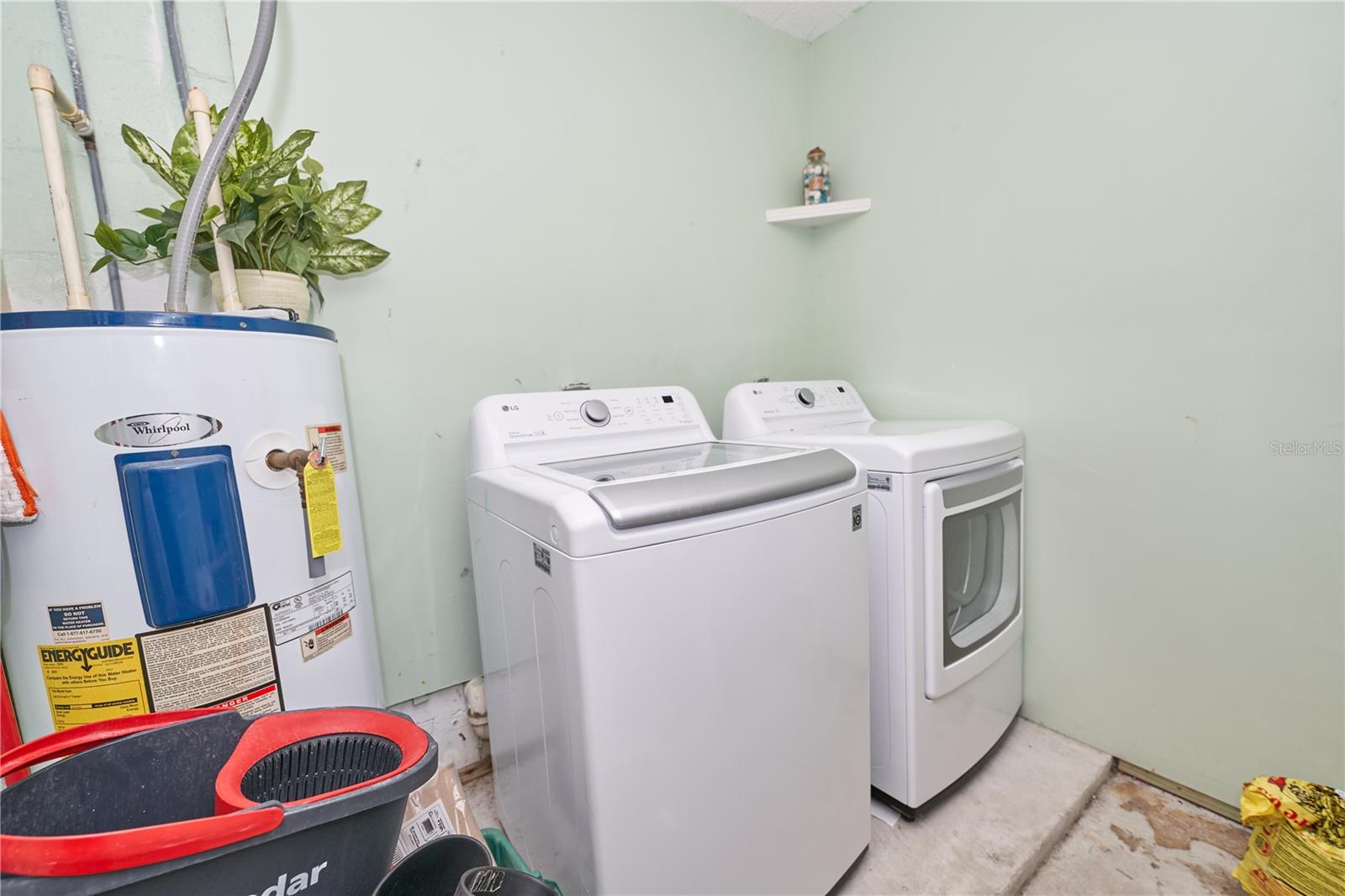 DELTONA LAKES UNIT 32 - Residential