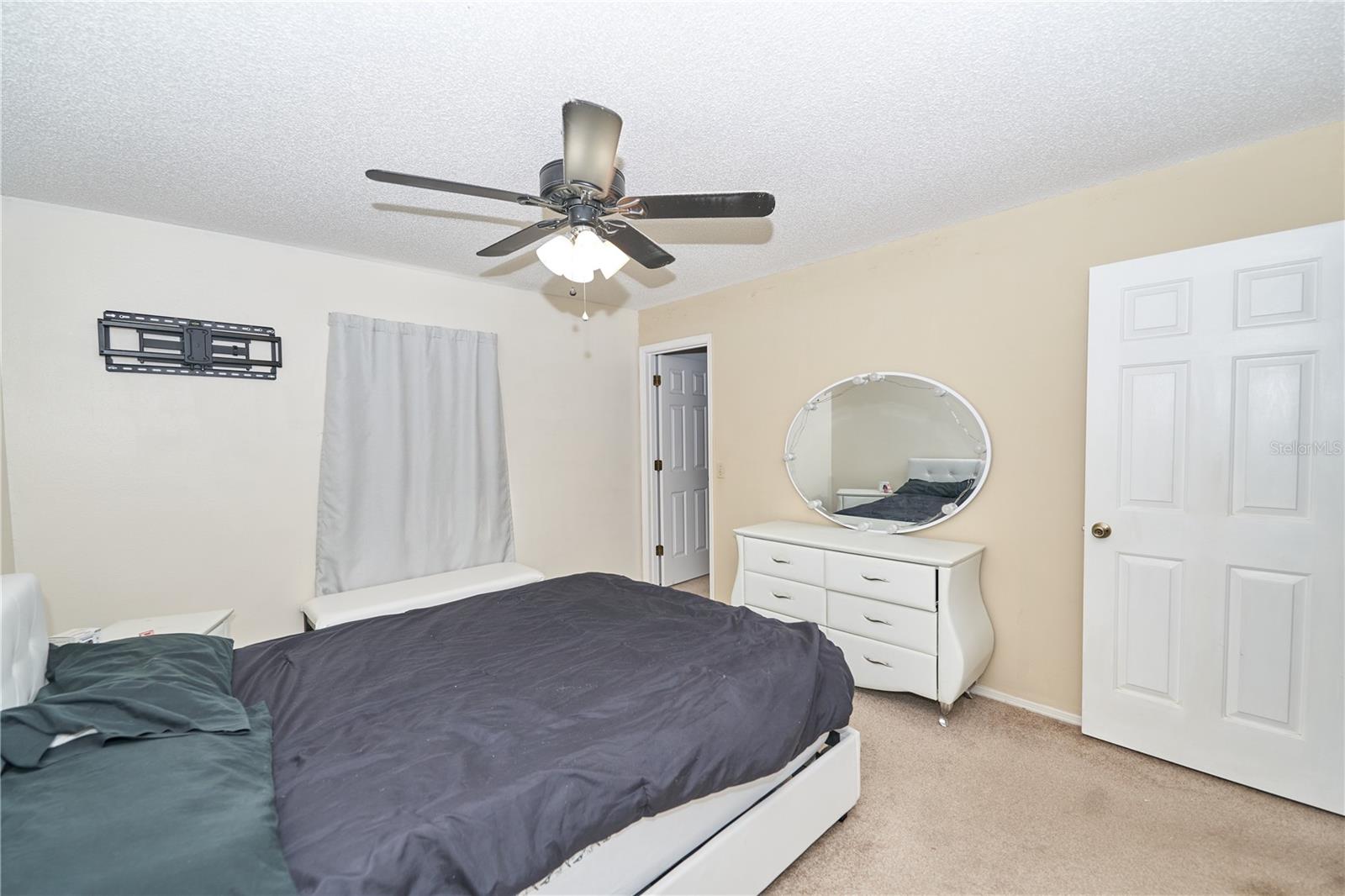 DELTONA LAKES UNIT 32 - Residential