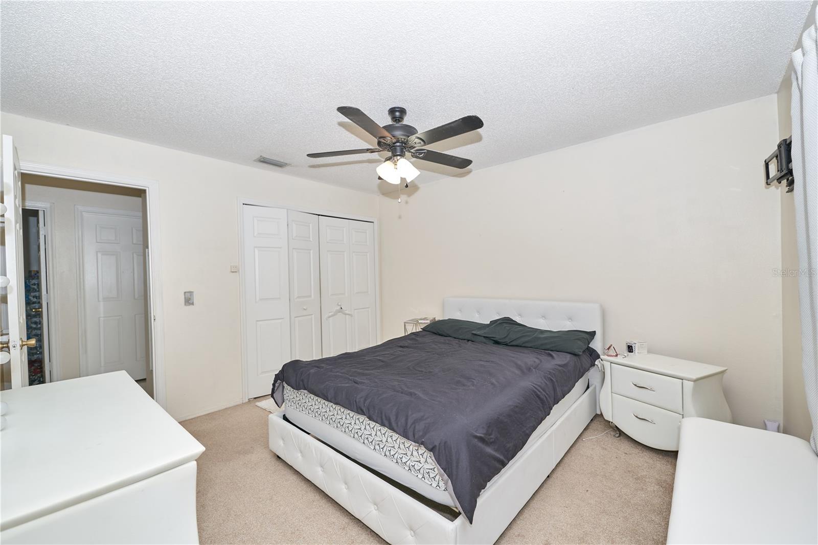 DELTONA LAKES UNIT 32 - Residential