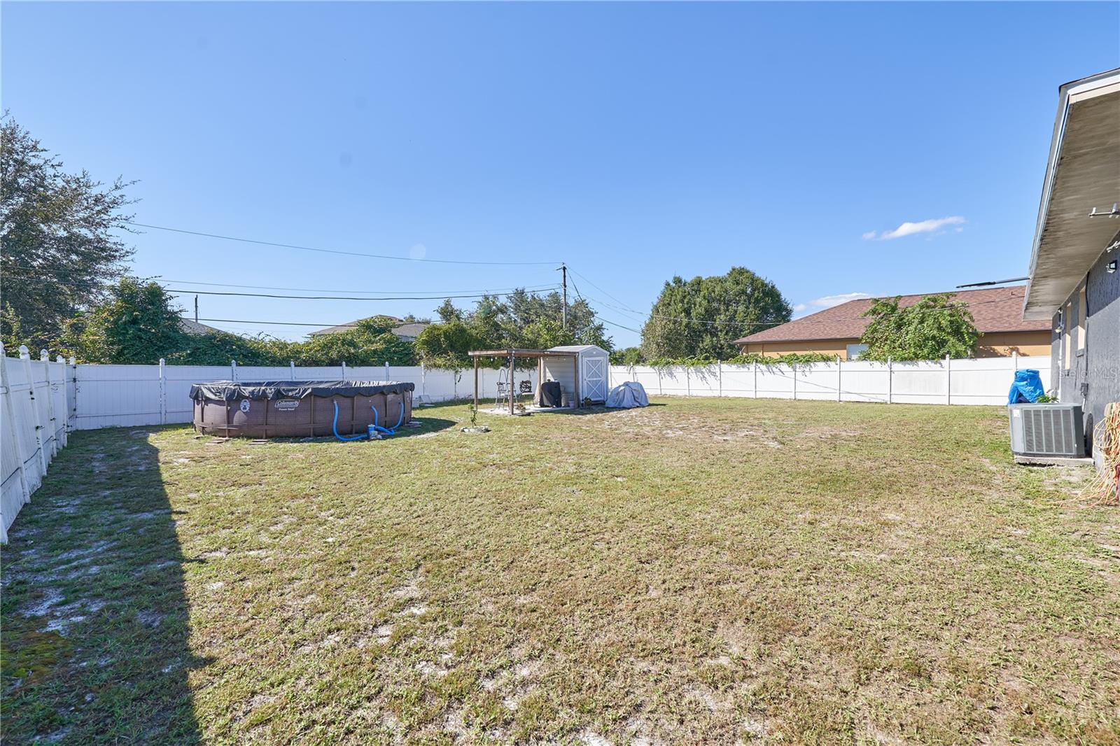 DELTONA LAKES UNIT 32 - Residential