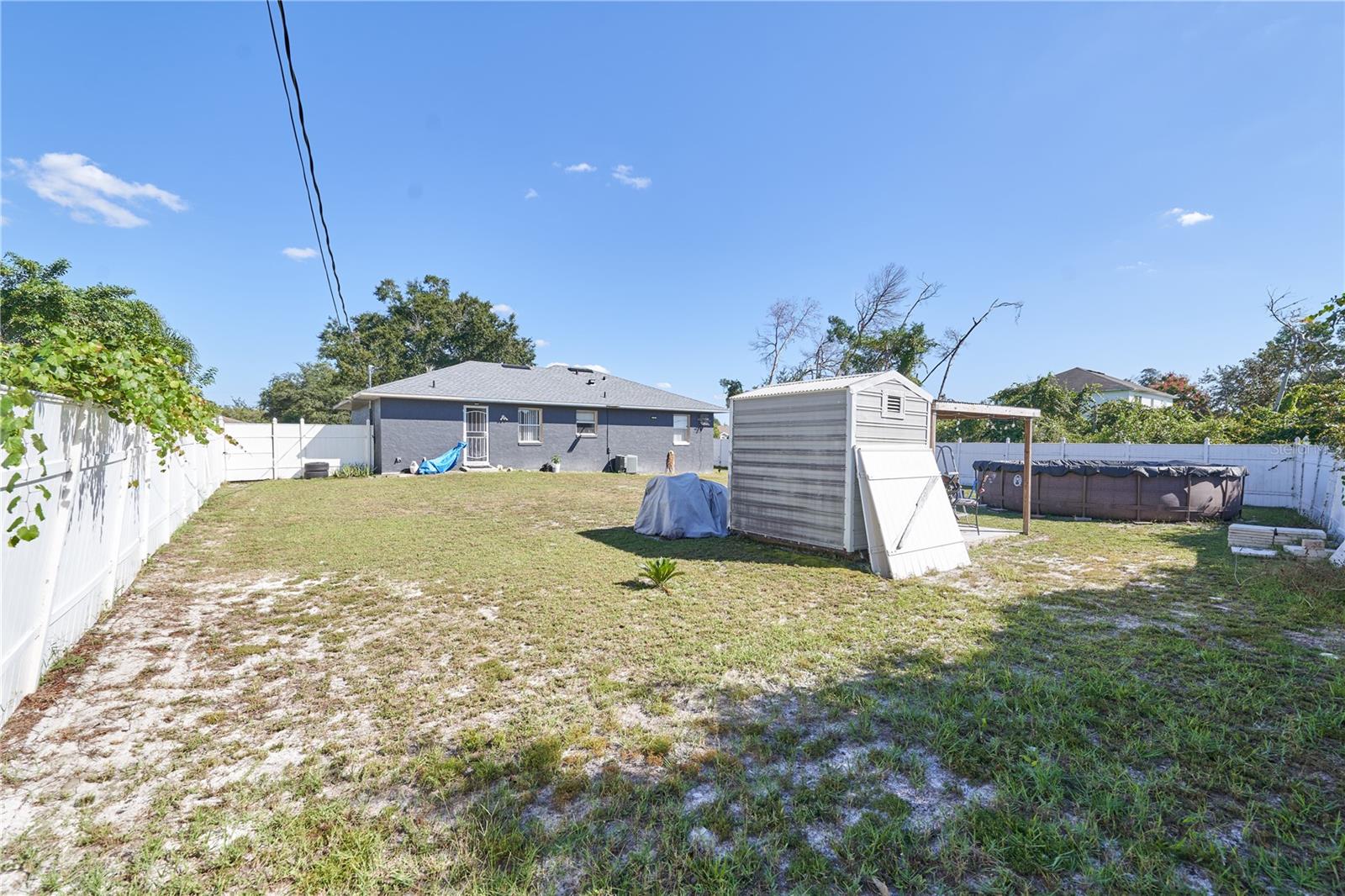 DELTONA LAKES UNIT 32 - Residential
