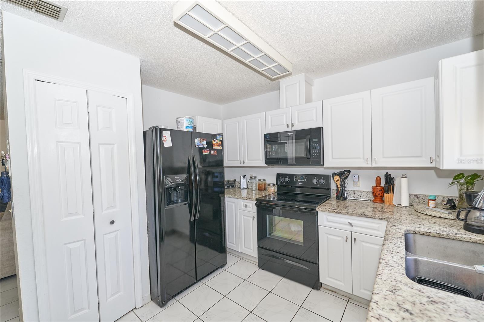 DELTONA LAKES UNIT 32 - Residential