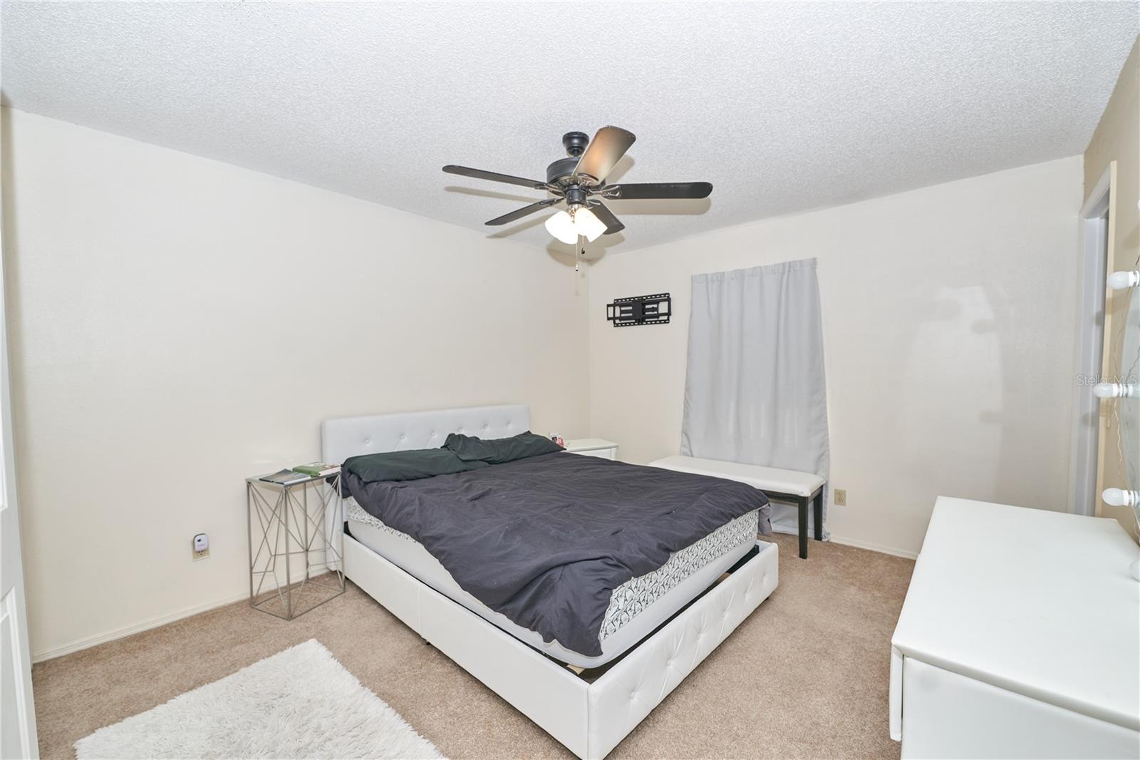 DELTONA LAKES UNIT 32 - Residential