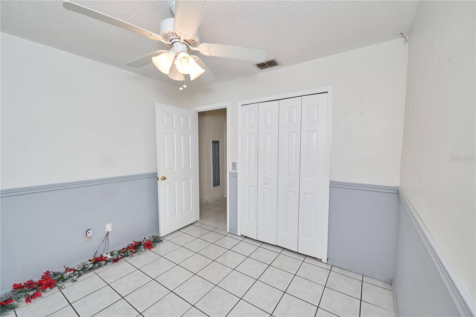 DELTONA LAKES UNIT 32 - Residential