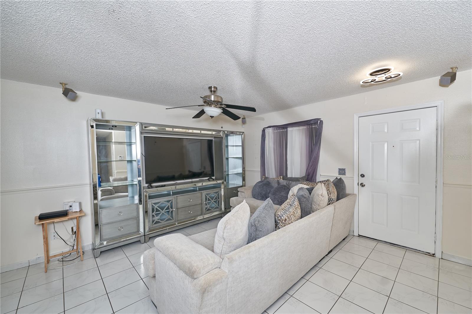 DELTONA LAKES UNIT 32 - Residential