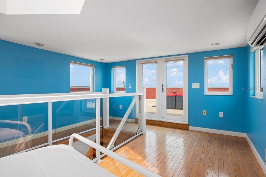 SHORE ACRES FIRST ADD - Residential