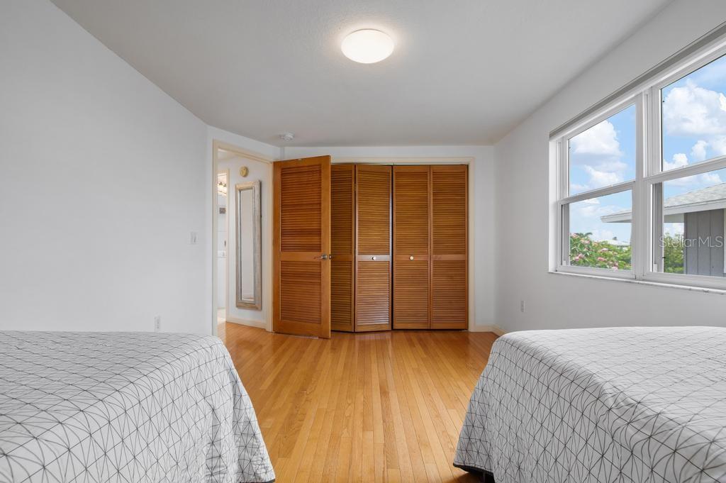 SHORE ACRES FIRST ADD - Residential