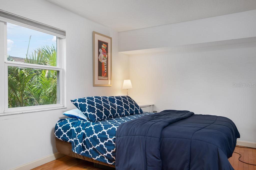 SHORE ACRES FIRST ADD - Residential