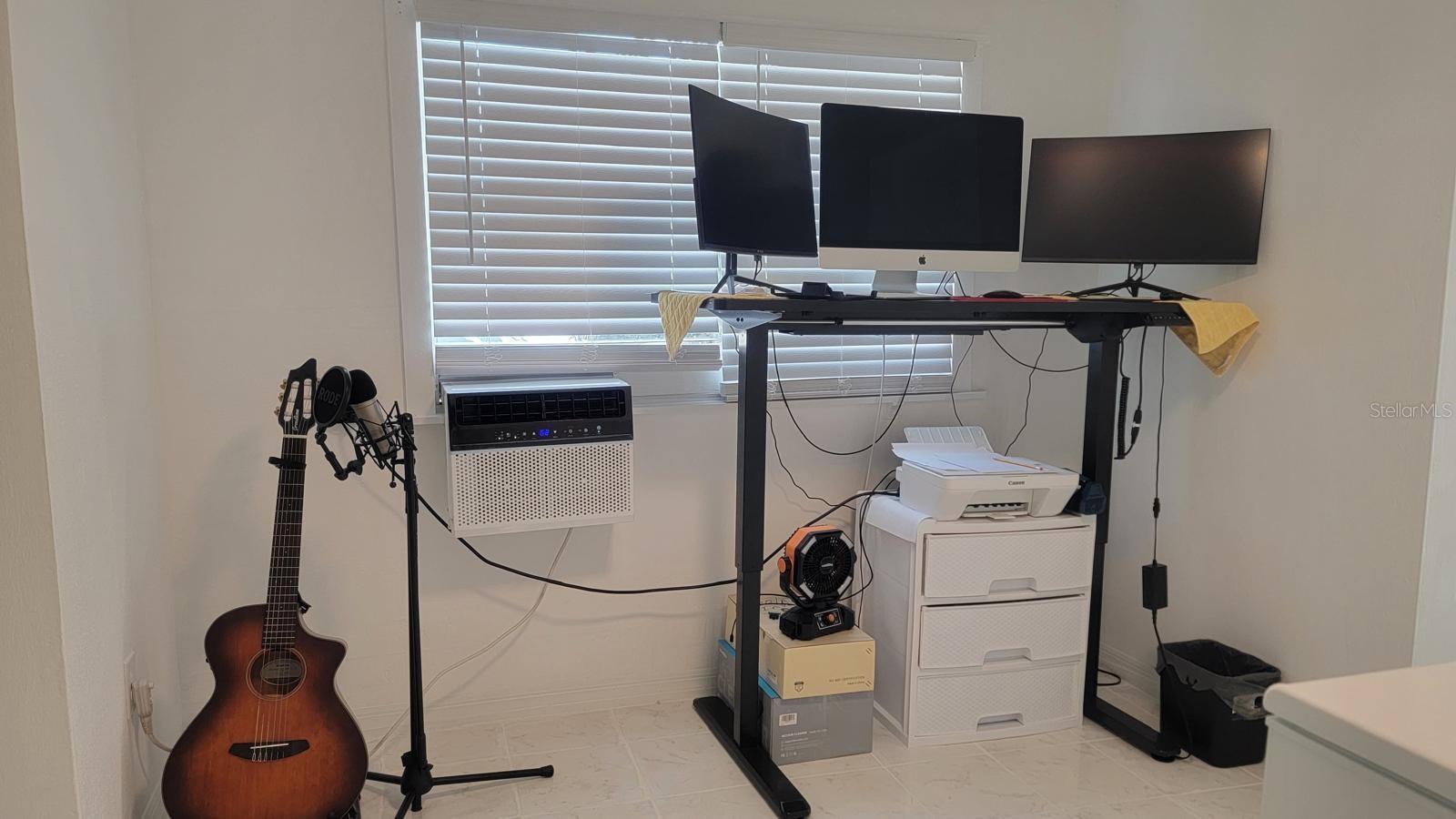 INVERNESS HIGHLANDS WEST - Residential