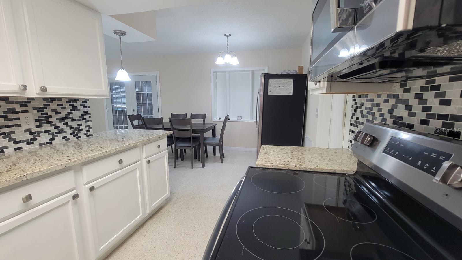 INVERNESS HIGHLANDS WEST - Residential