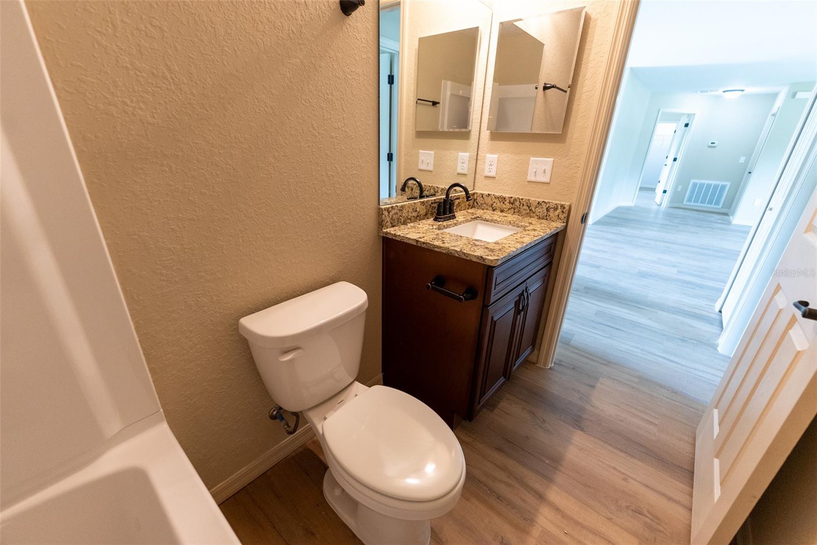 CITRUS SPGS UNIT 07 - Residential