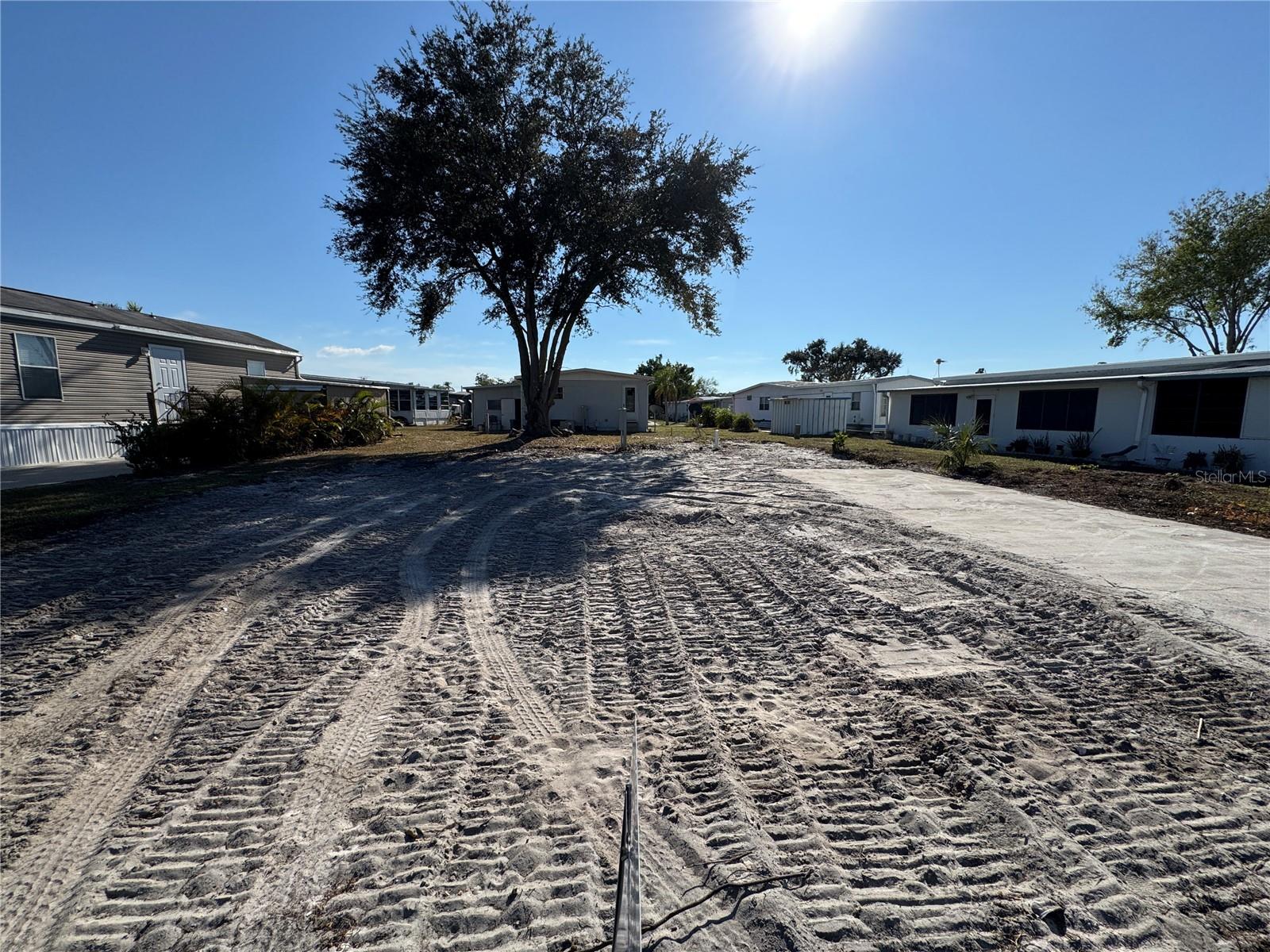 SKYWAY VILLAGE ESTATES CO-OP - Land