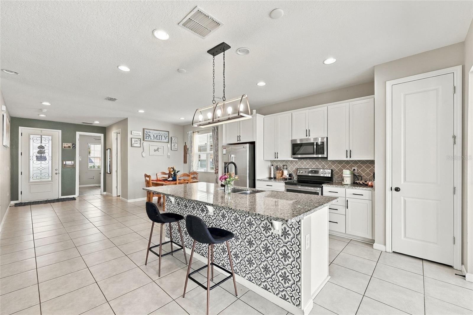 528 BUCHANNAN DRIVE