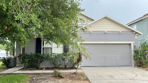 Photo of 318 Sand Ridge Drive, Davenport, FL 33896 (MLS # S5150229)