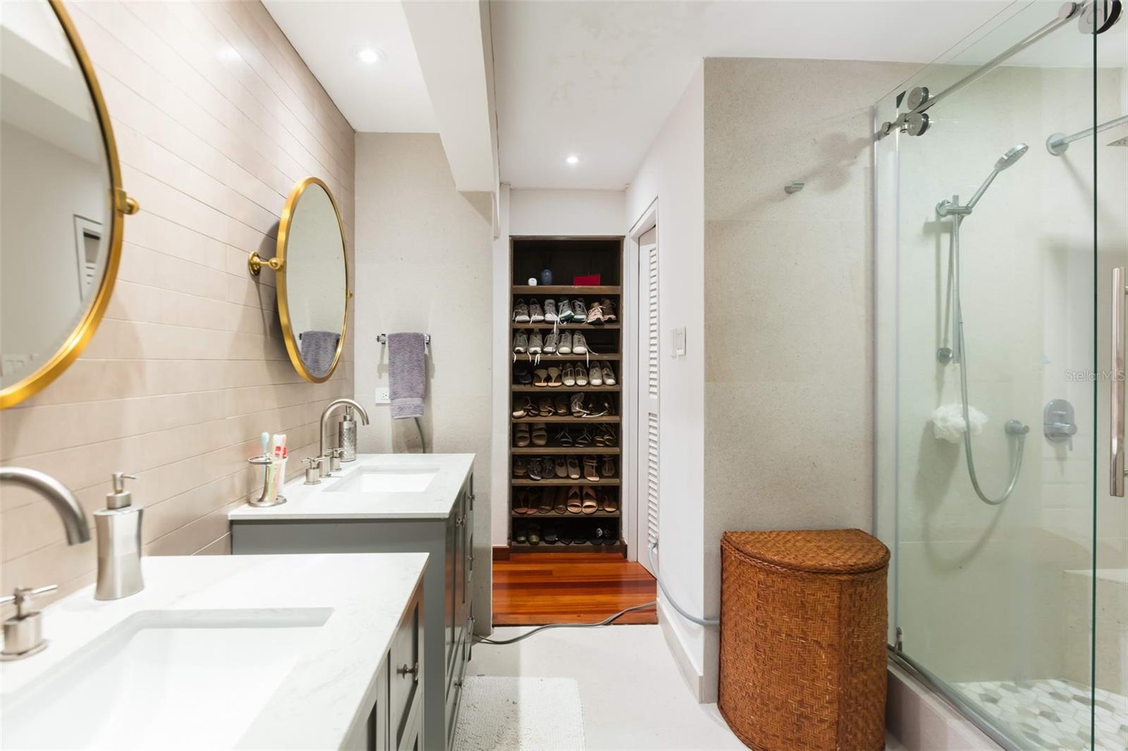 TENERIFE CONDADO - Residential Lease