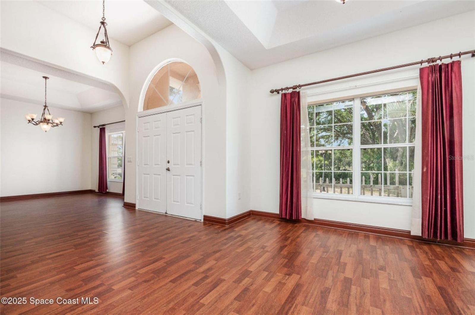 22619 STATE ROAD 44