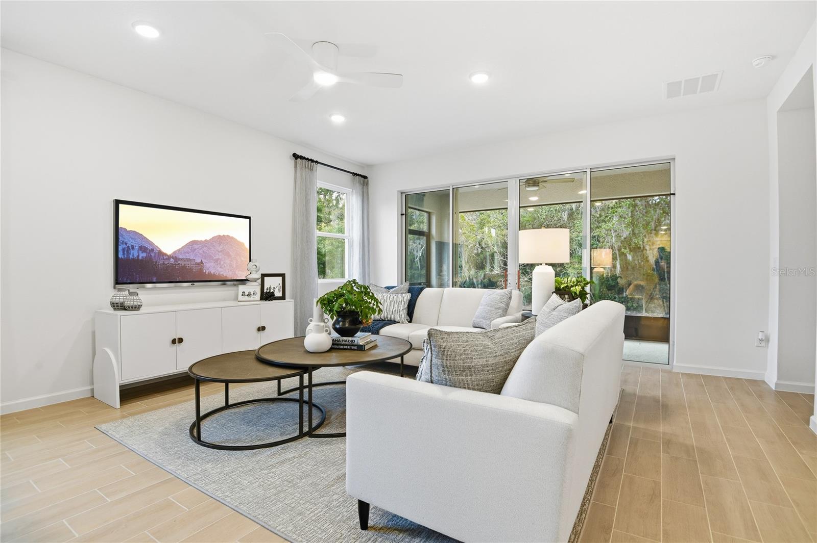 SEASONS AT SCENIC TERRACE - Residential