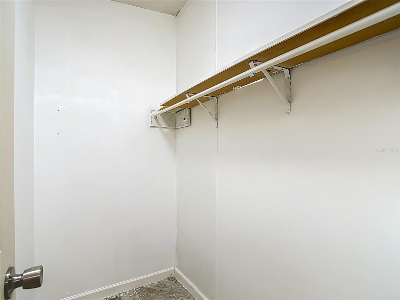 BROOKRIDGE COMM - Residential