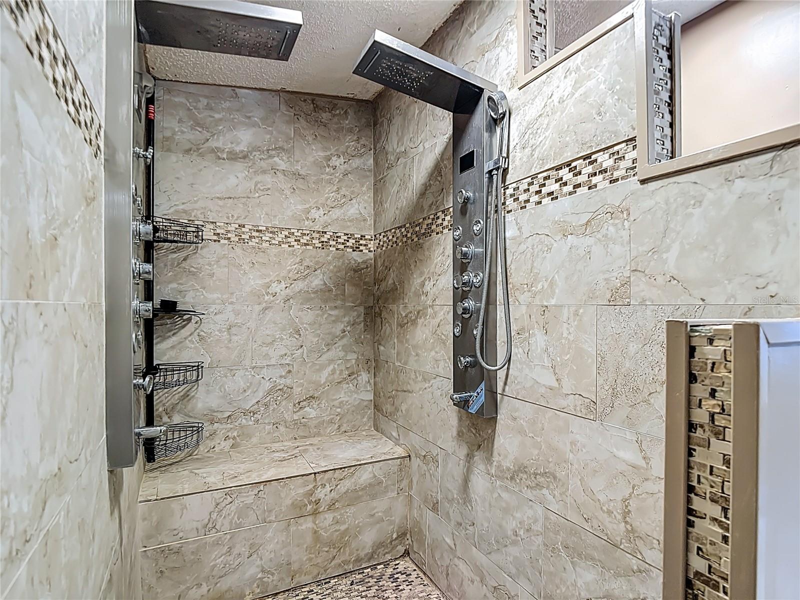 BROOKRIDGE COMM - Residential