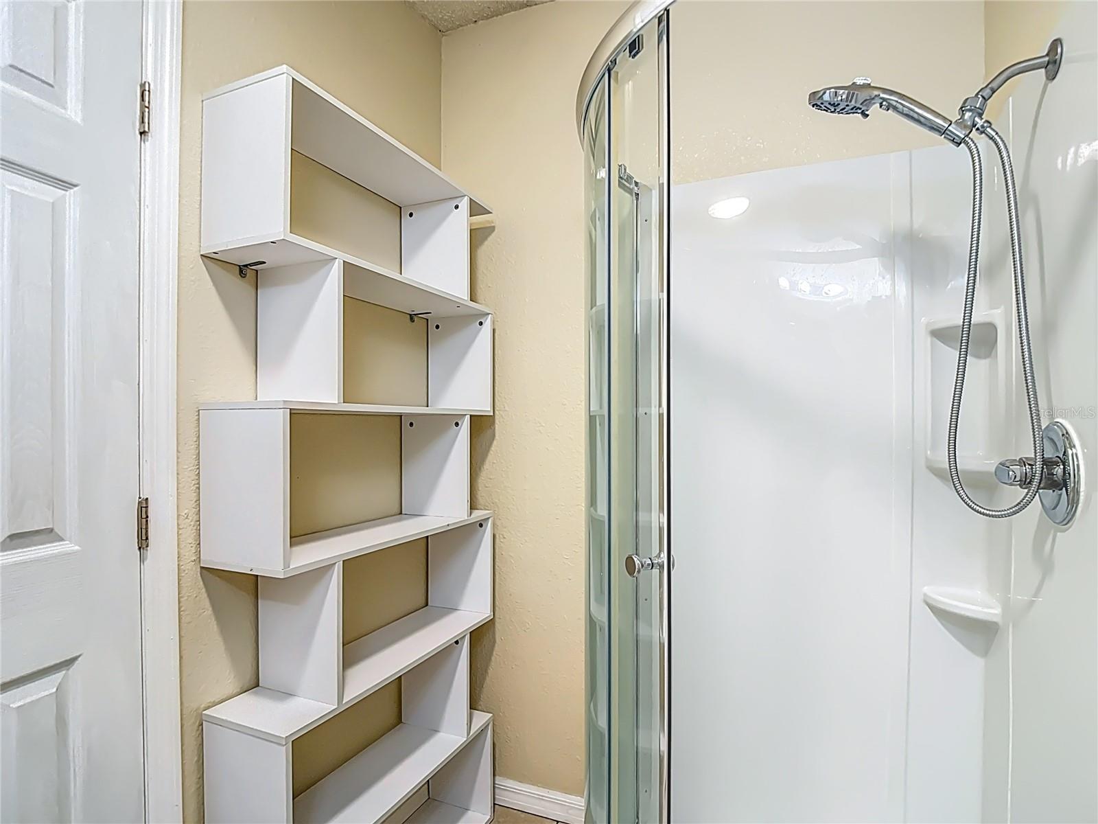 BROOKRIDGE COMM - Residential