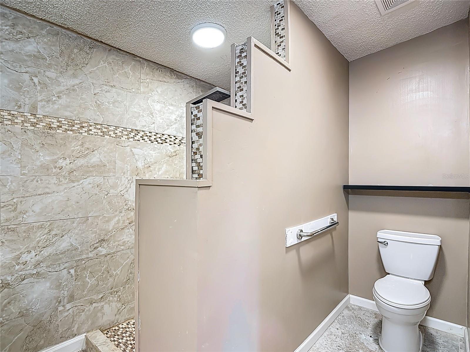 BROOKRIDGE COMM - Residential