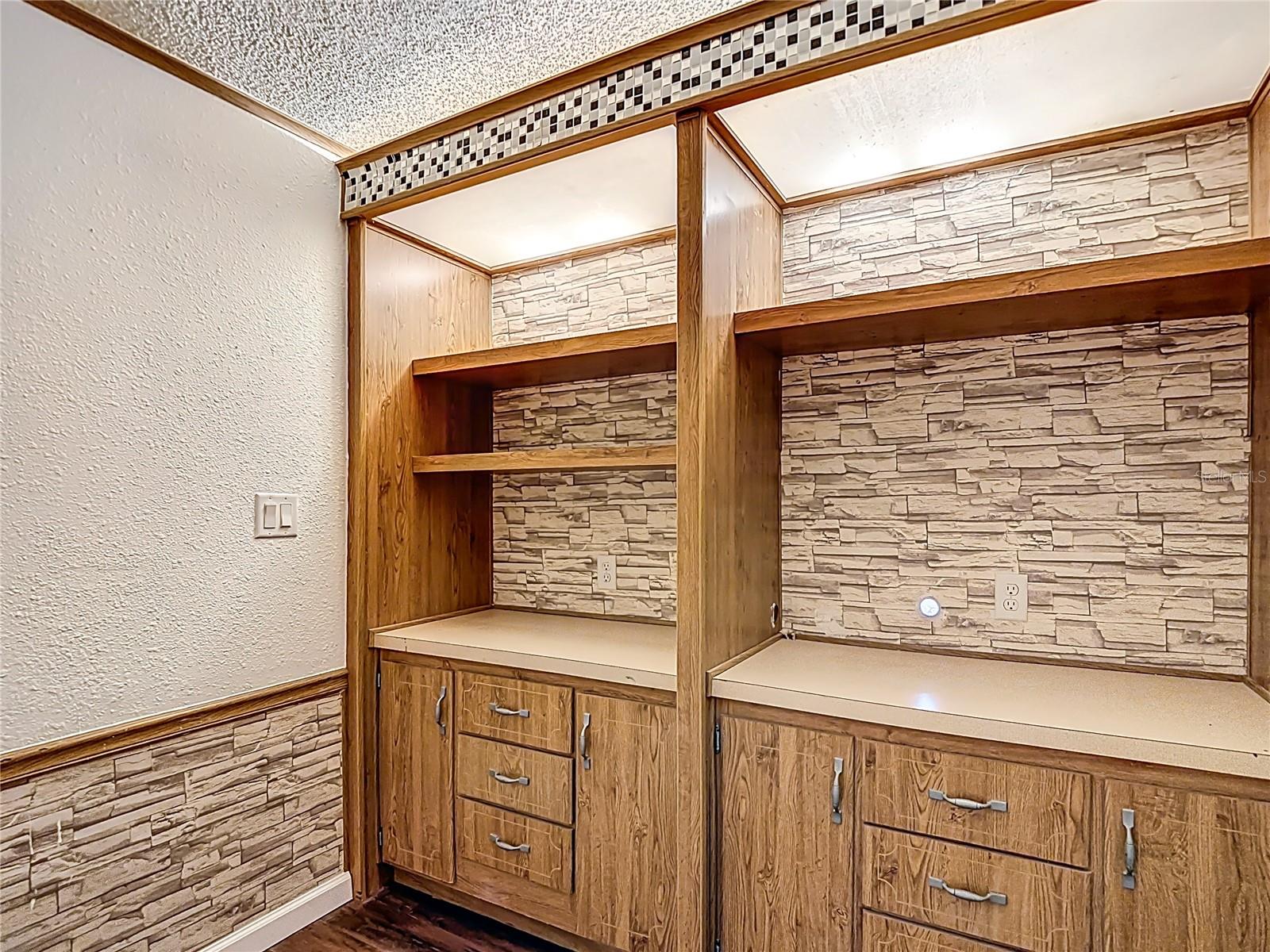 BROOKRIDGE COMM - Residential