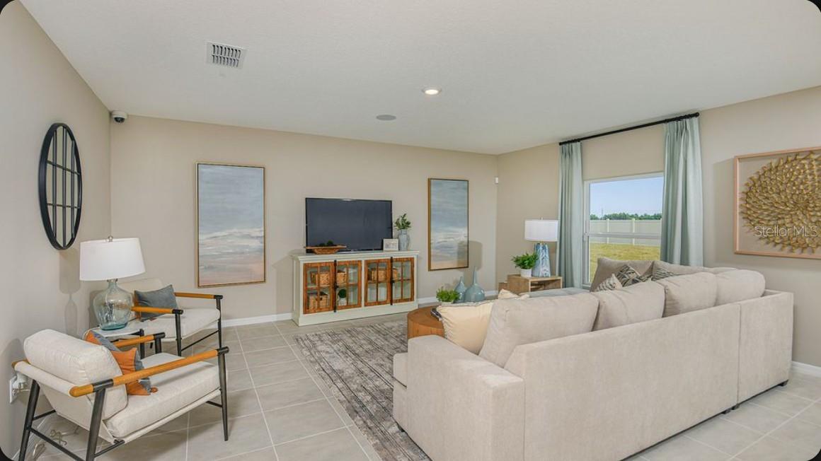 6786 EQUINOX LANE