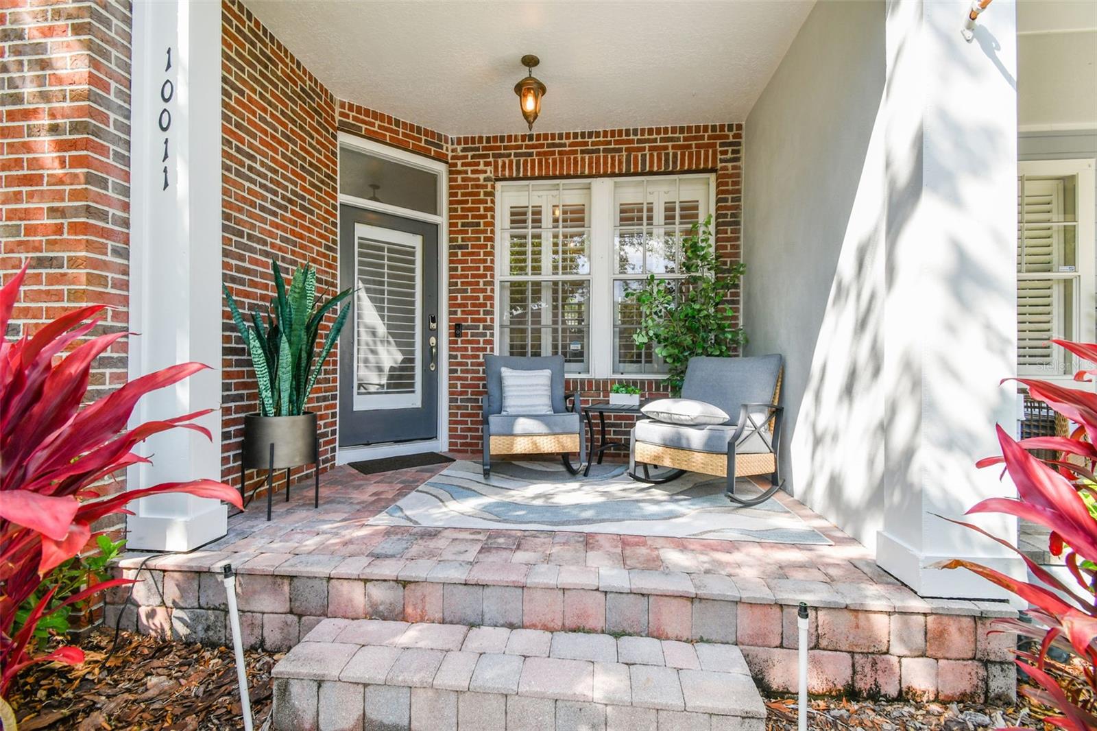 10011 PARLEY DRIVE