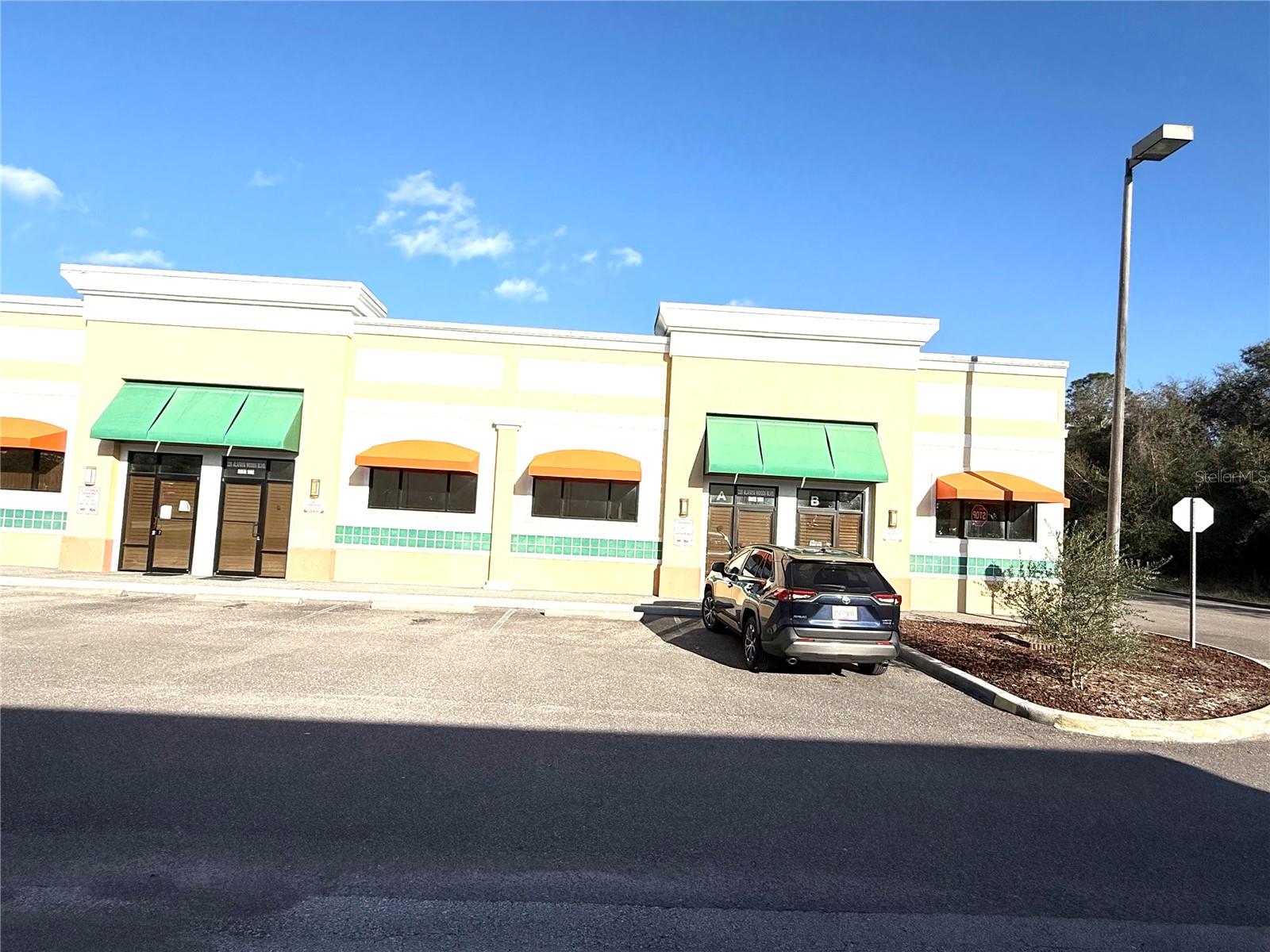 JOLSON OFFICE SUB - Commercial Lease