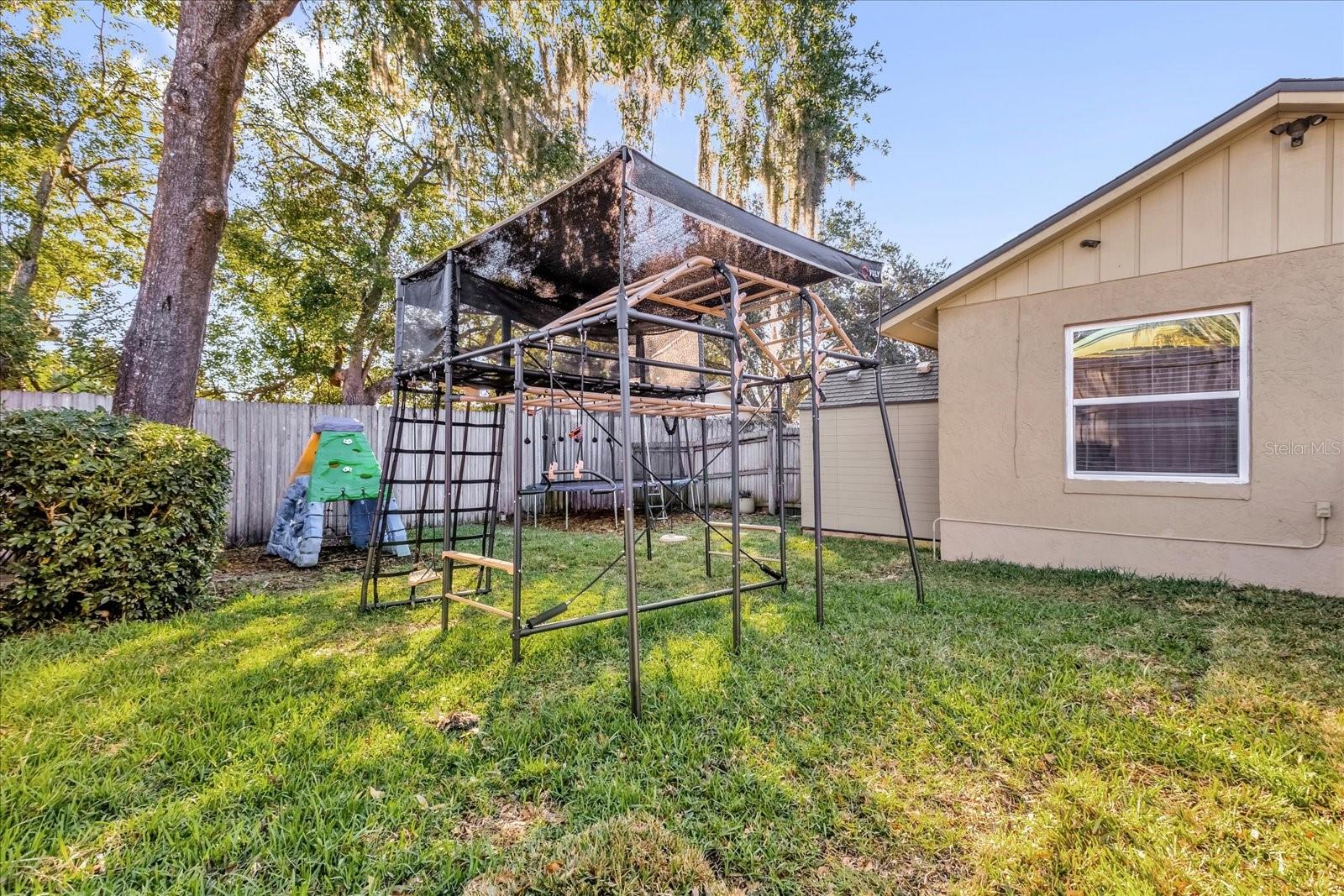 GOLDEN GROVE - Residential