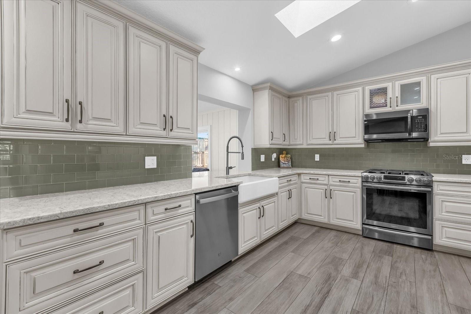 GOLDEN GROVE - Residential