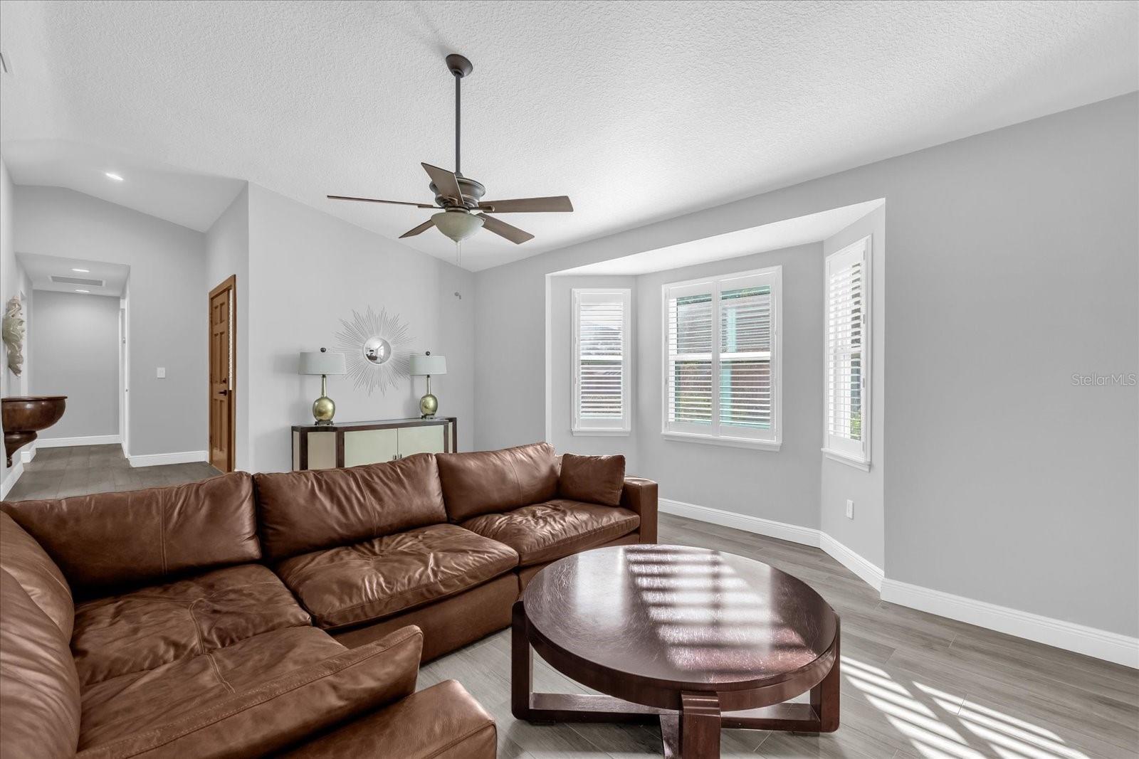 GOLDEN GROVE - Residential