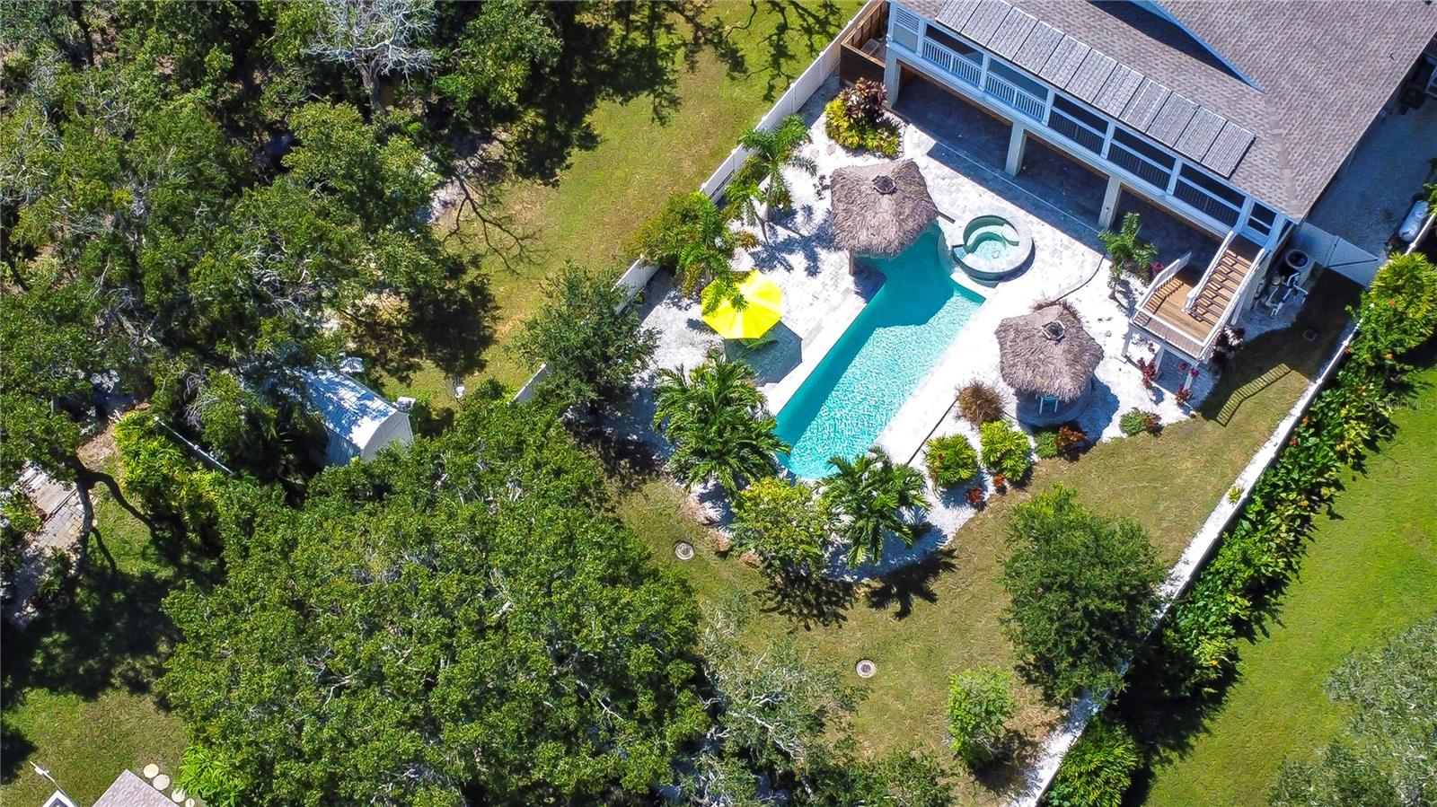 262 BANANA ROAD