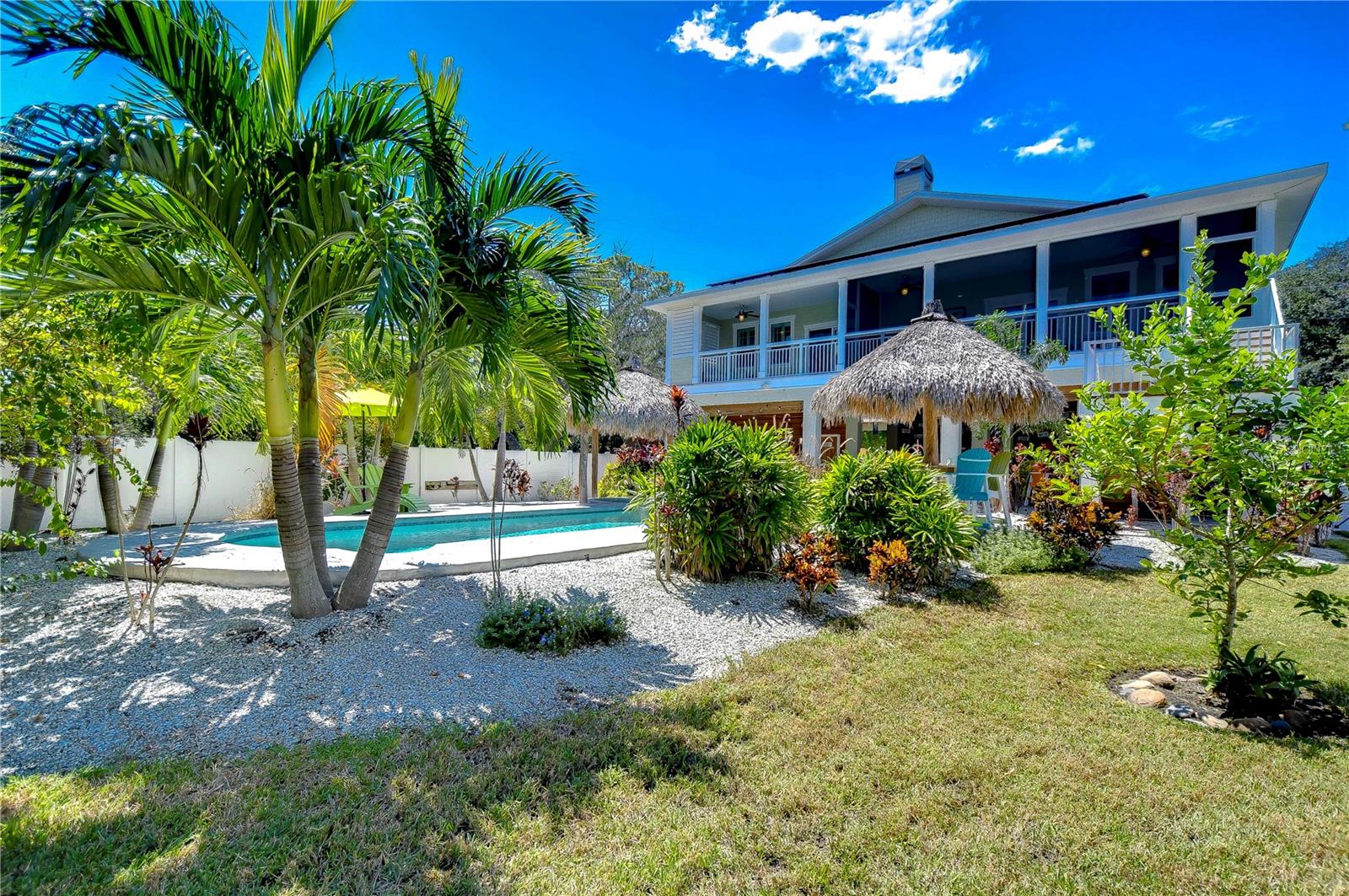 262 BANANA ROAD