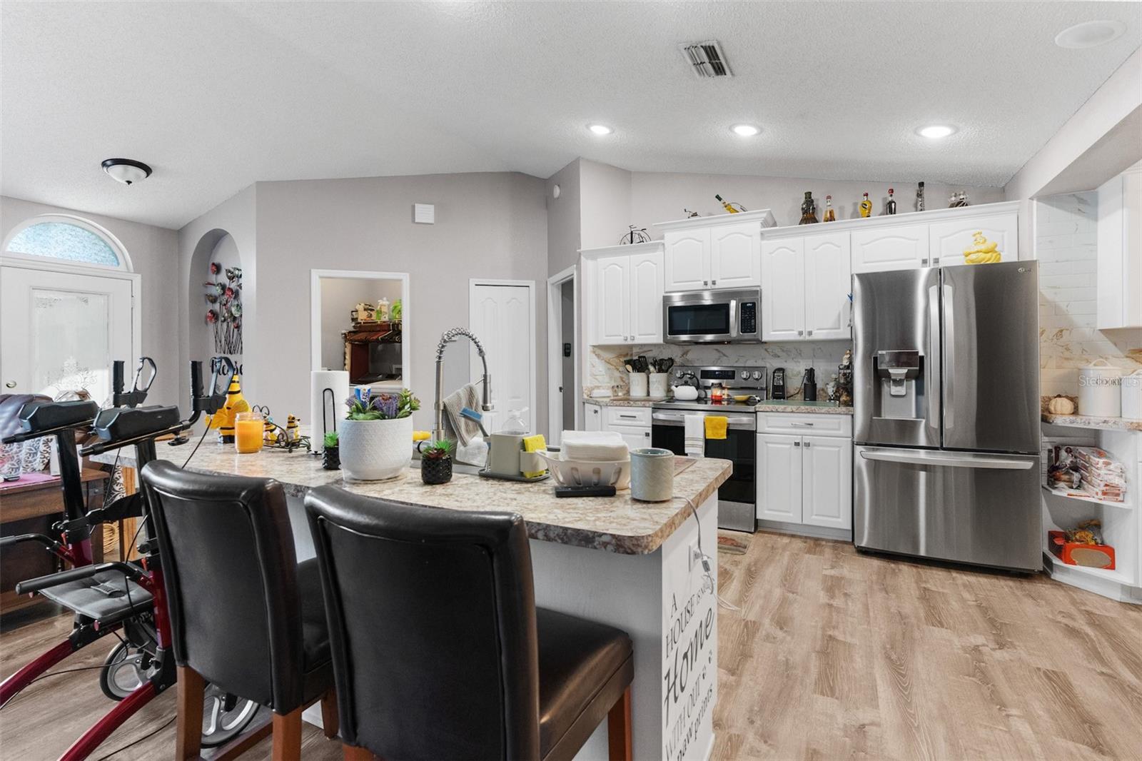 SPRING HILL - Residential