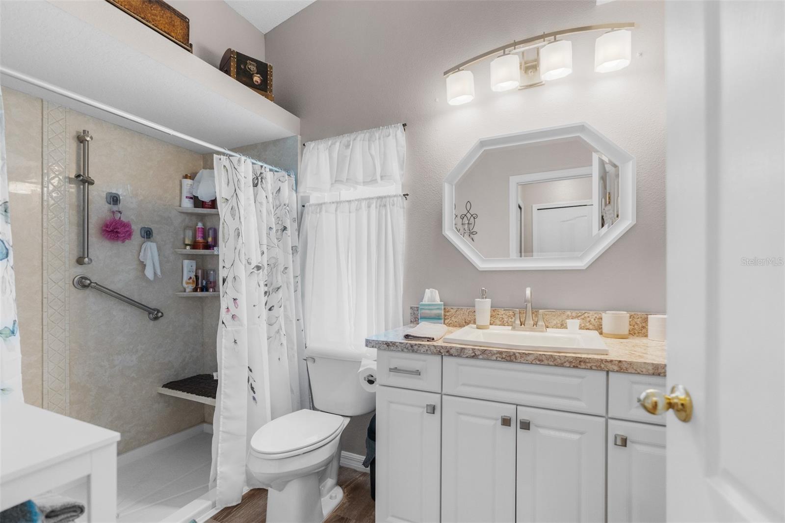 SPRING HILL - Residential