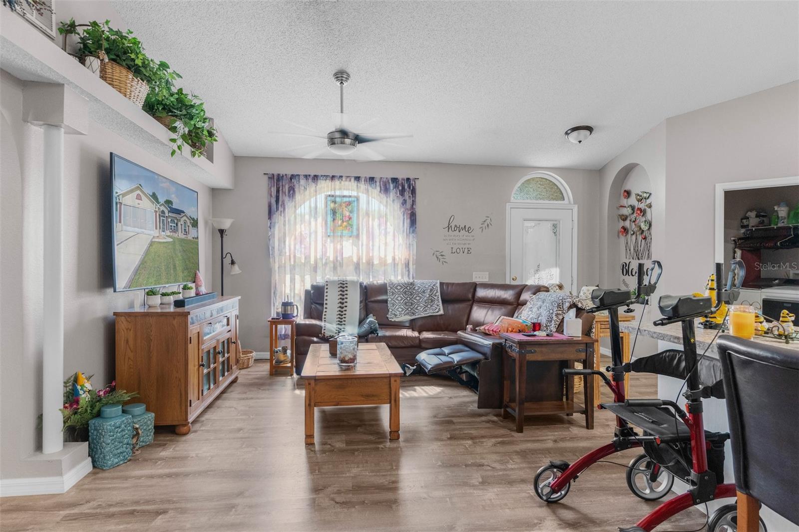 SPRING HILL - Residential