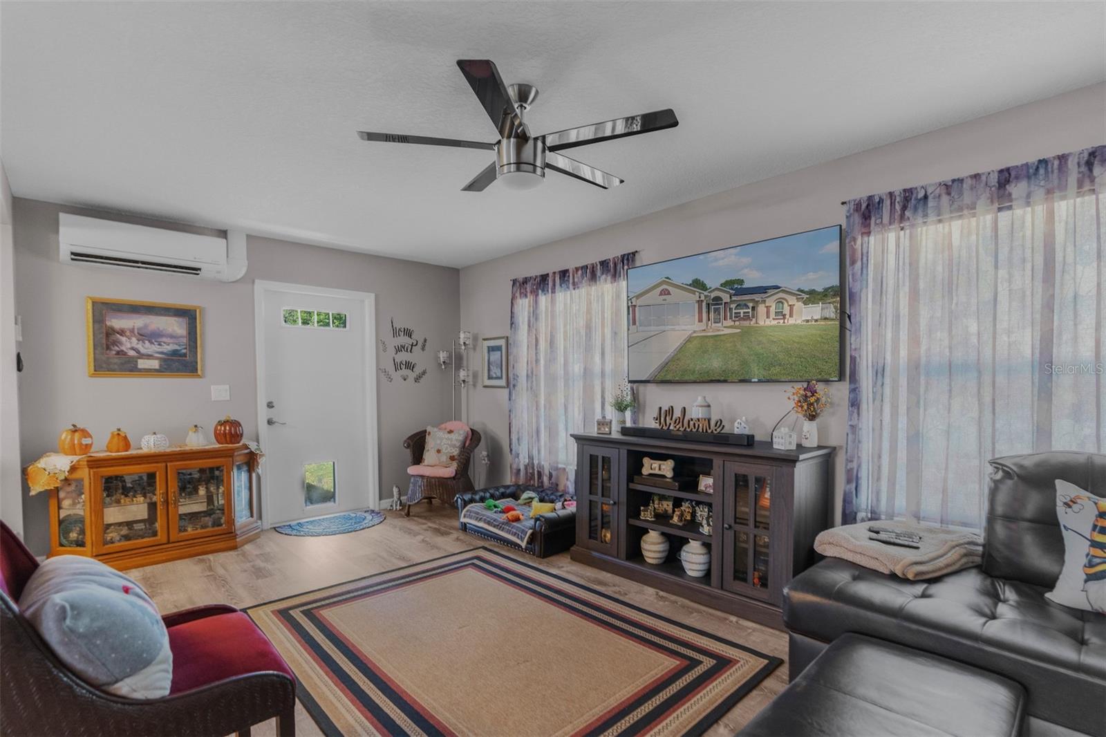 SPRING HILL - Residential